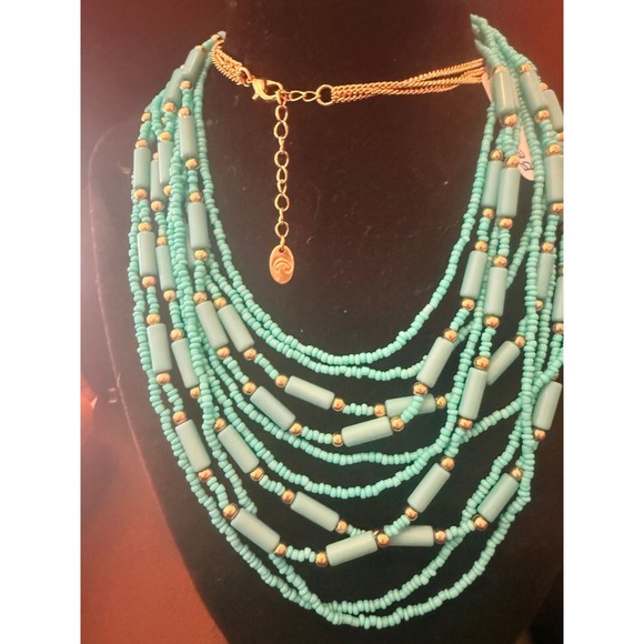 Liz Claiborne Collection Jewelry - Liz Claiborne teal turquoise color beaded necklace